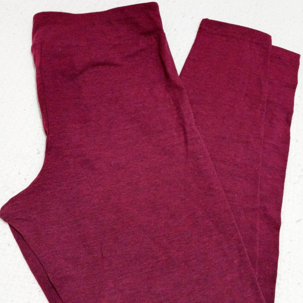 Time And Tru Fitted High Rise Ankle Legging - NWOT